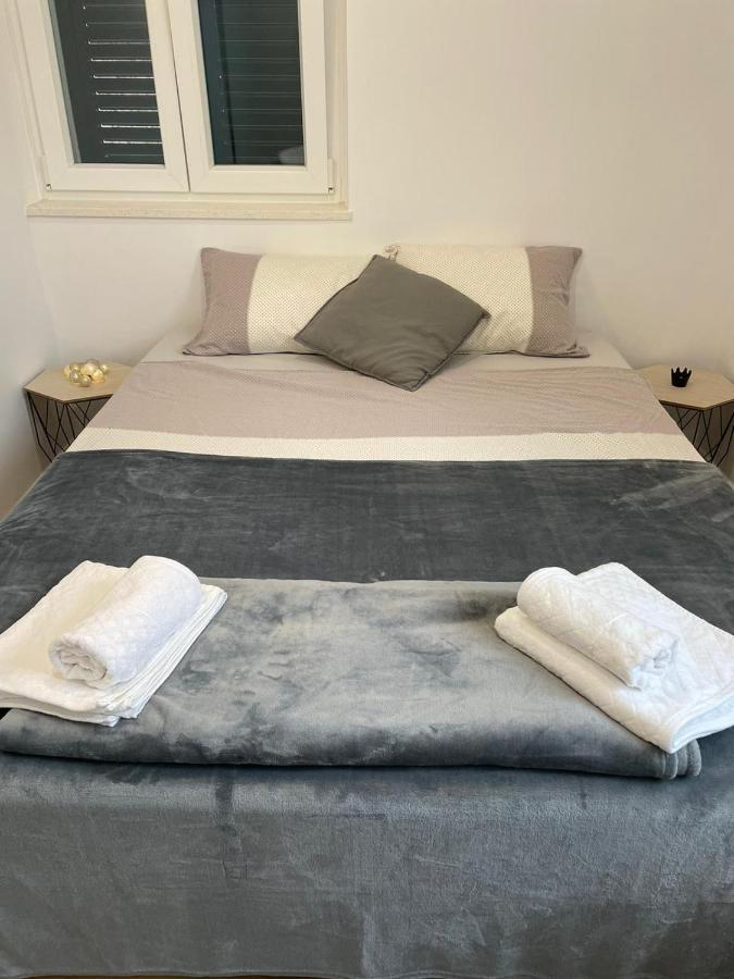 Apartment In City Center 2 Сплит Екстериор снимка